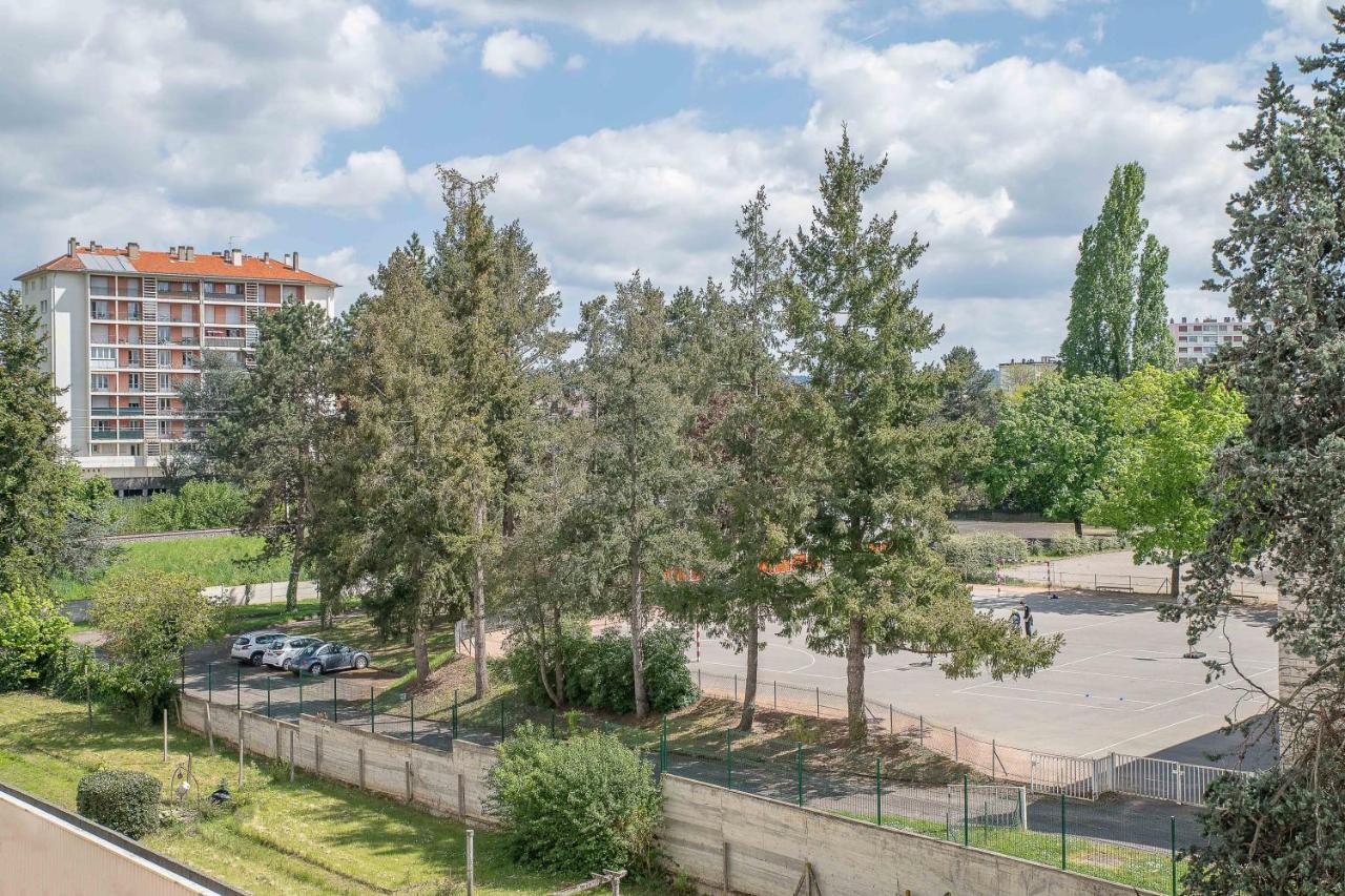 Le Raymond - Appartement Proche Du Centre Sportif, Des Rives De L'Allier Et Du Centre-Ville - Parking Vichy Eksteriør bilde