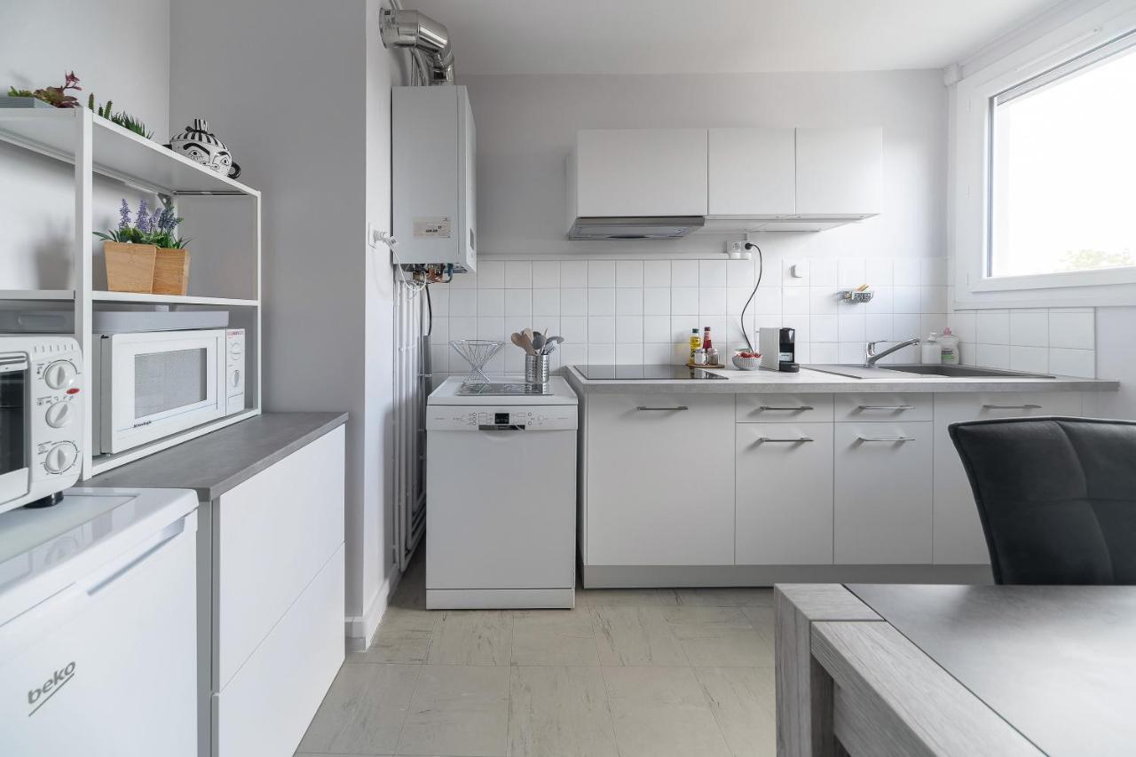 Le Raymond - Appartement Proche Du Centre Sportif, Des Rives De L'Allier Et Du Centre-Ville - Parking Vichy Eksteriør bilde